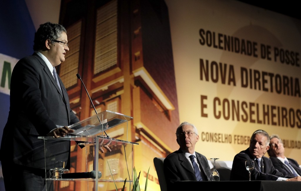 Ministro Henrique Neves