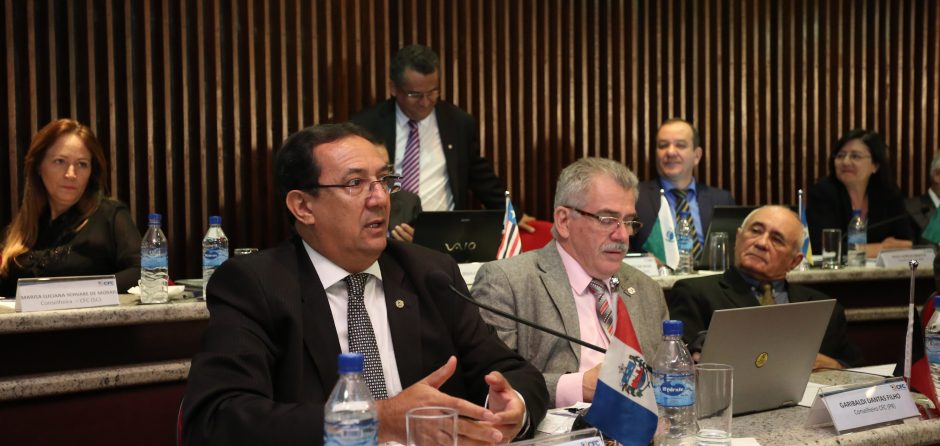 1044ª Reunião Plenária